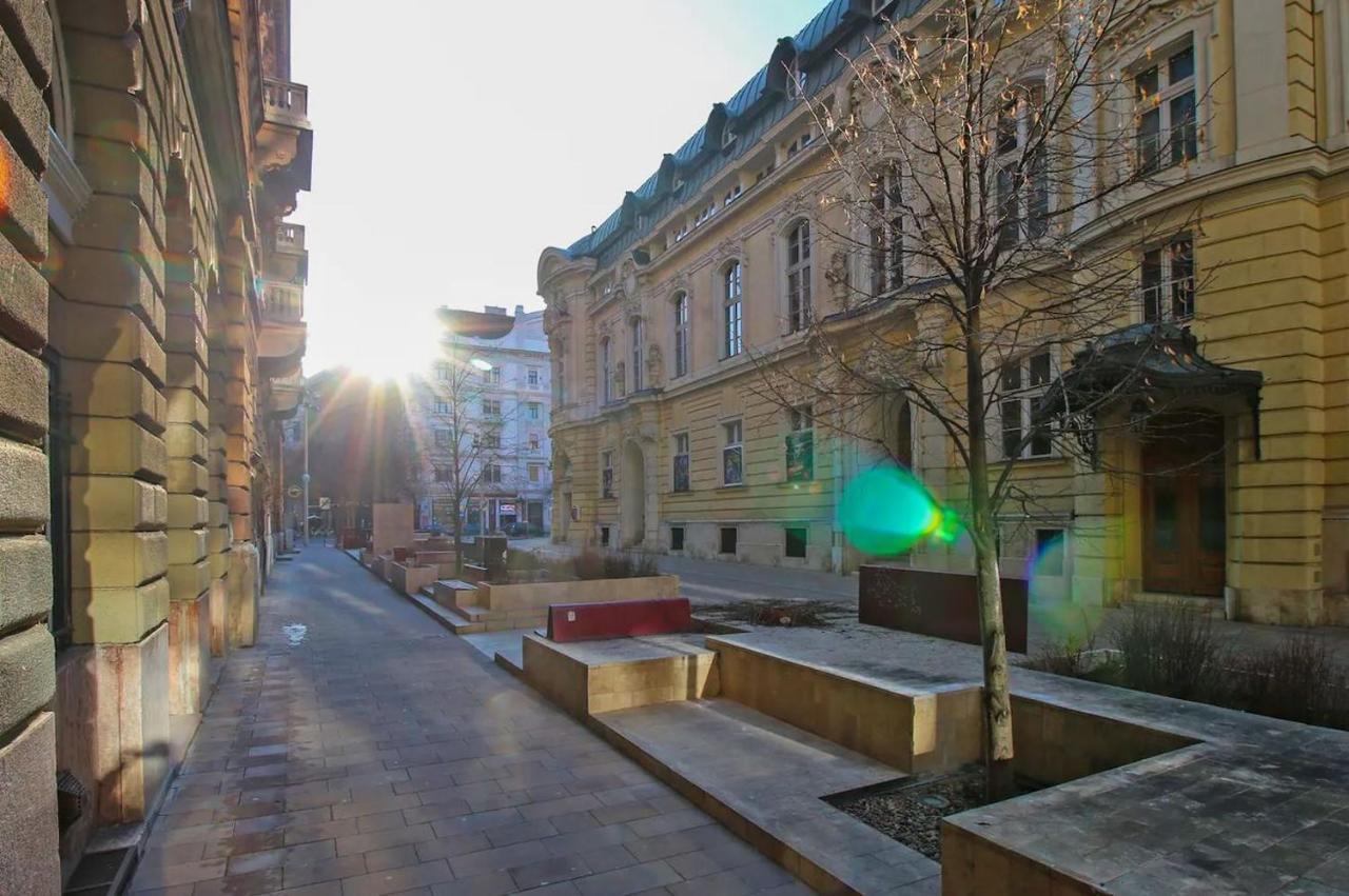 Cosy Cottage - Cheerful Apartment In The Center Budapeşte Dış mekan fotoğraf